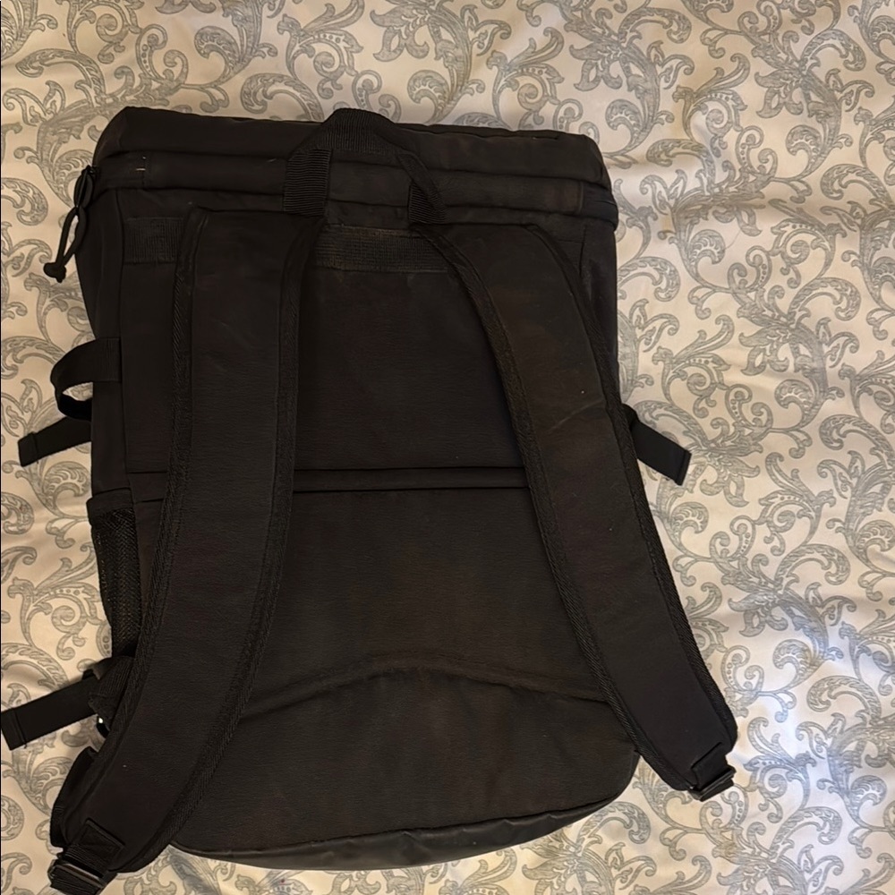 Tourit Cooler Backpack (Holds Ice & Beverages) - Picture 2 of 4